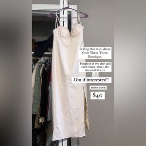 These Three Boutique Dress Size S